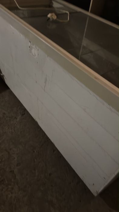 Продам морозильную камеру