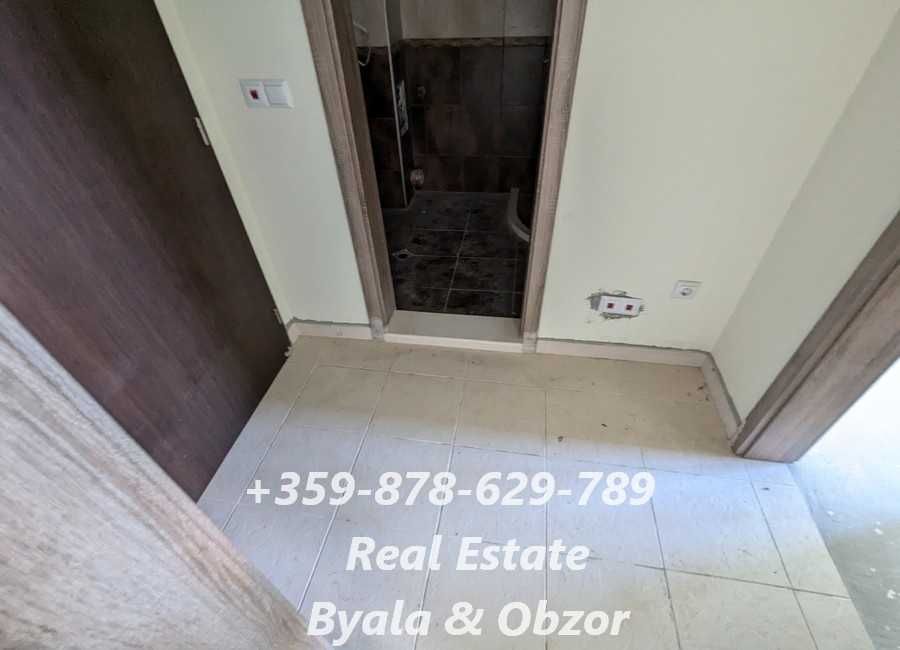 Продава се Двустаен апартамент в Бяла - 52 кв.м за 1279 €/кв.м - Снимка #3