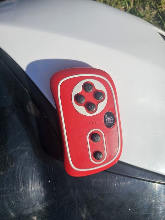 Детска акумулаторна кола BMW i8