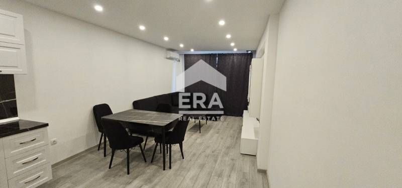 Дава се под наем Двустаен апартамент в Елин Пелин - 76 кв.м за 510 € - Снимка #2