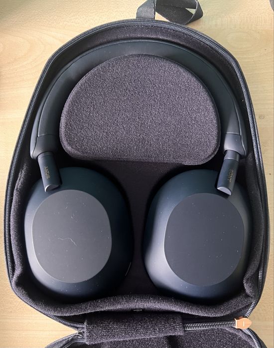 Sony WH-1000XM5