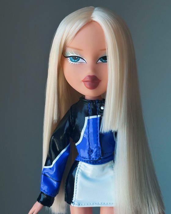 Братц. Кукла Хлоя Scorchin' Bratz, с аксессуарами. Bratz
