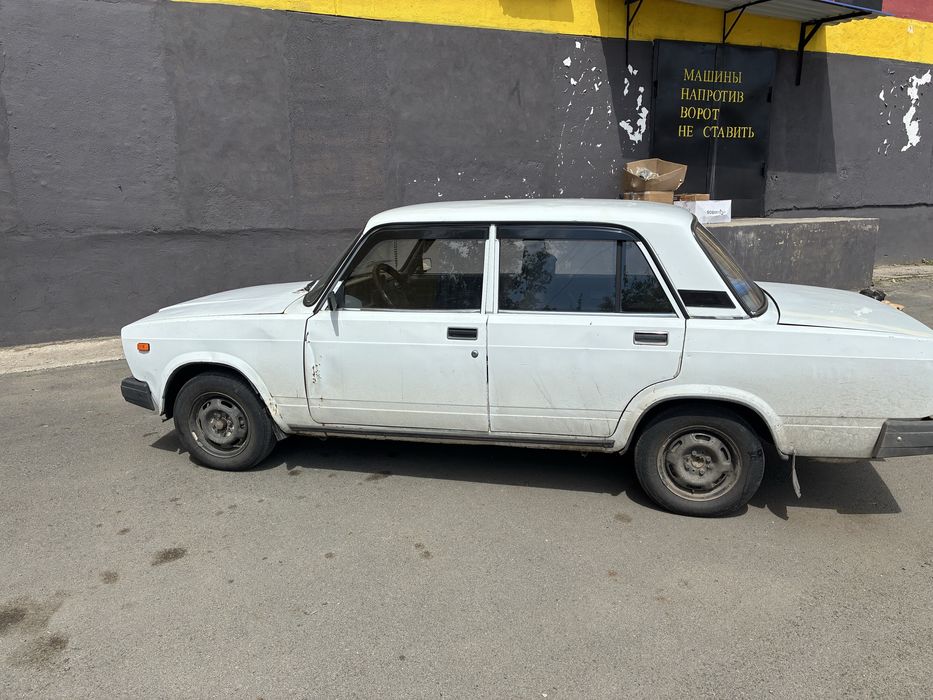 Продам ваз 2107 карб цена на неделю!!!