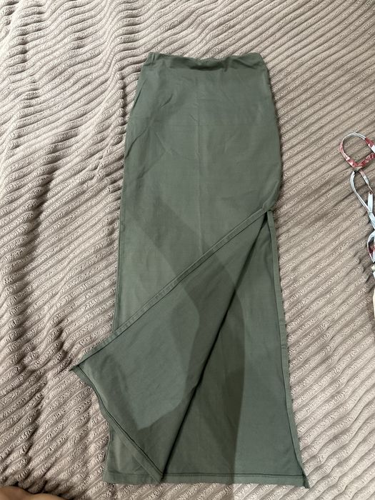 Юбка Bershka с разрезом