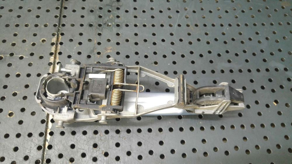Maner usa dreapta fata skoda fabia 2 542