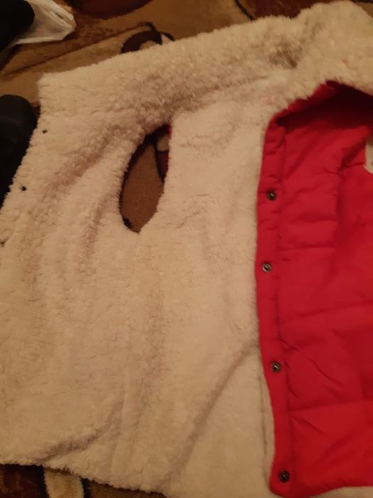 Продам детскую жилетку