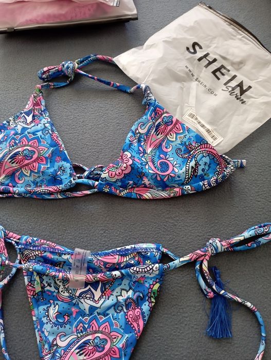 Costum de baie albastru