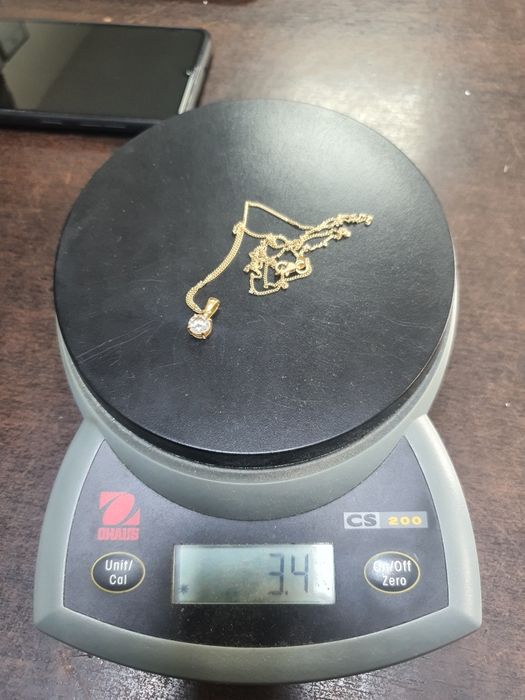 Златен синджир с медалиони 4.5гр. 585/14к