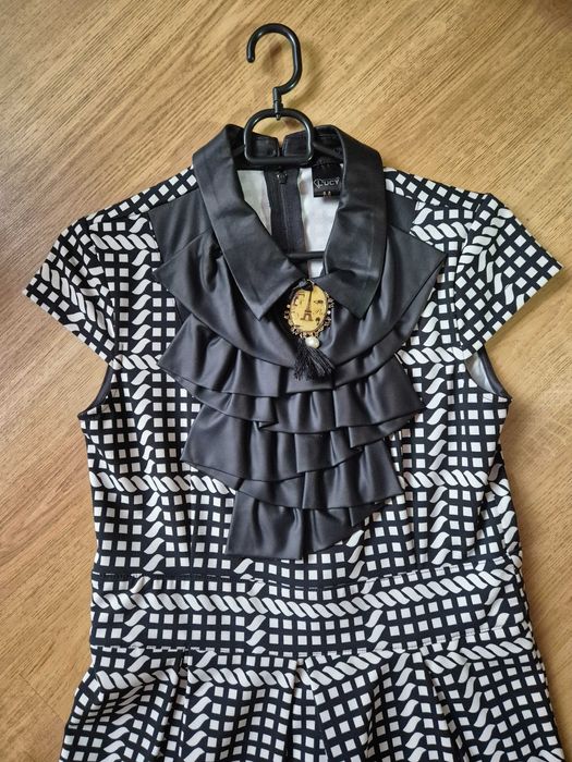 Официална рокля Lucy – размер M