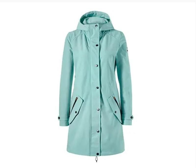 Размеры 48,50,52.  Плащ софтшелл немецкий!