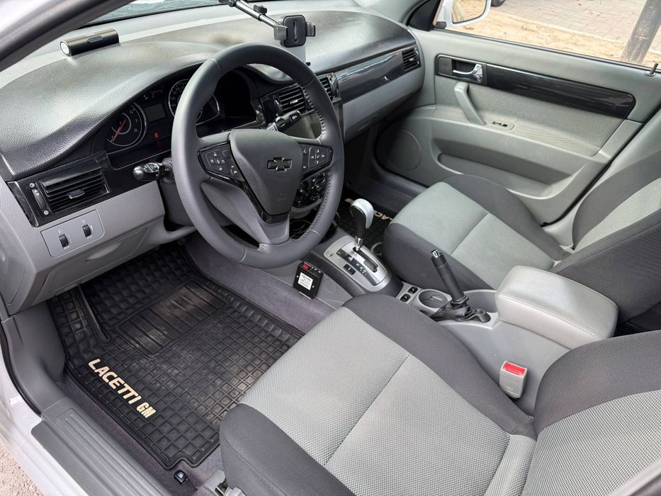 Gentra 3-Poz Avtomat Gazi bor Kraska Toza Xolati Zor Kreditga !