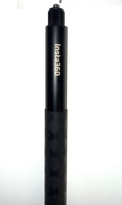 Продавам Insta360 X3 + аксесоари. Без драскотини в отлично състояние