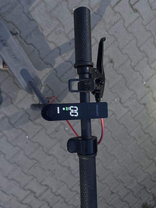 Vand troitneta electrica Ducati
