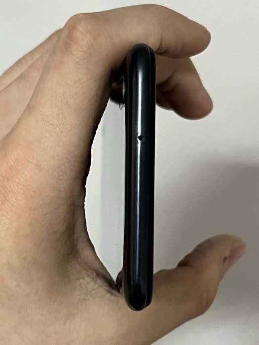 продам телефон самсунг а10 32гб