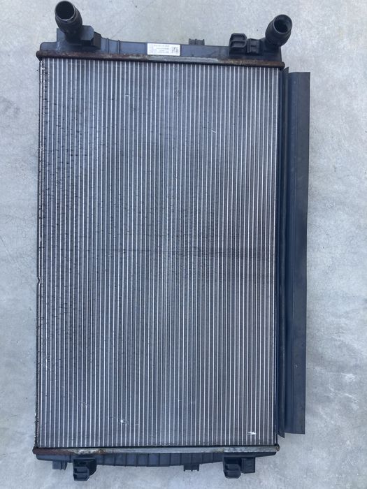 воден радиатор за Passat b8