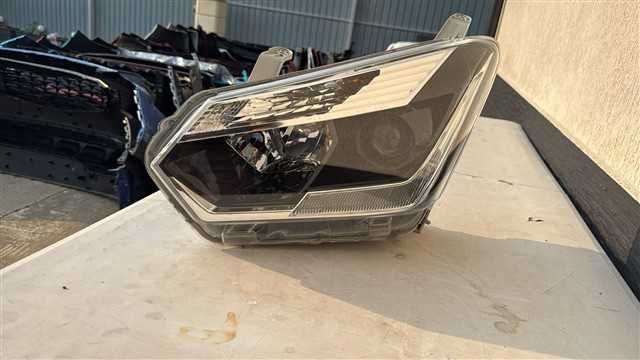 Far stanga Isuzu D-Max Facelift an 2015 2016 2017 2018 2019 2020 cod 10018544L Original - Factura si Garantie