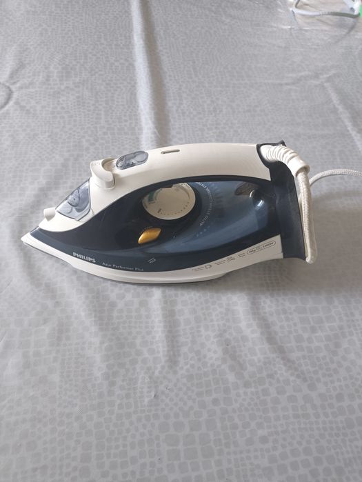Продам утюг Philips