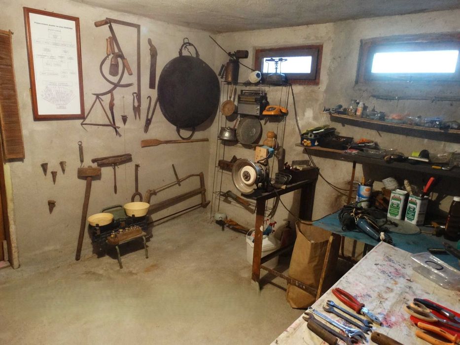 Продава се Къща в с. Разбойна, Област Търговище - 295 кв.м за 536 €/кв.м - Снимка #10