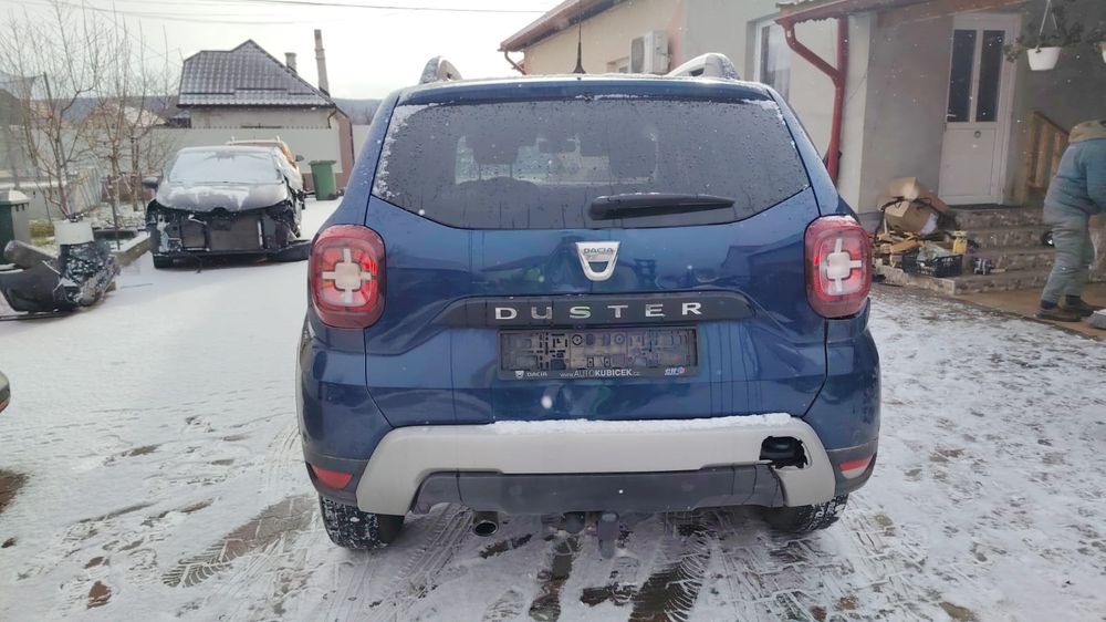 Vând Dacia Duster avariat an 2018 16 benzina 4x2 32000 km