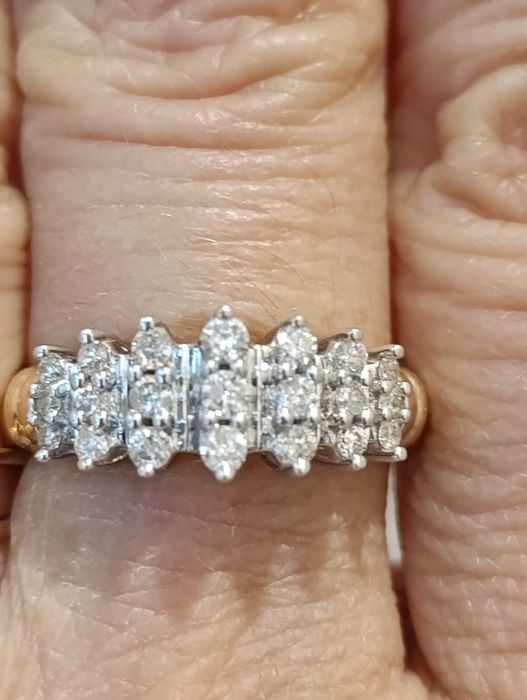 Кольцо и серьги с бриллиантами