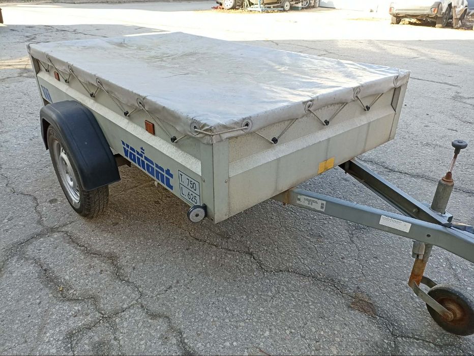 Голямо ремарке . Нов внос