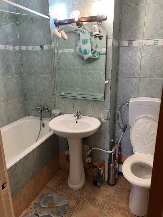 apartament 2camere de inchiriat