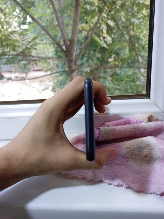 Samsung j6 plus sotiladi zapchast