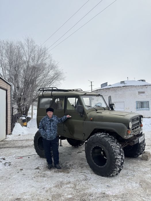 Уаз вездеход.