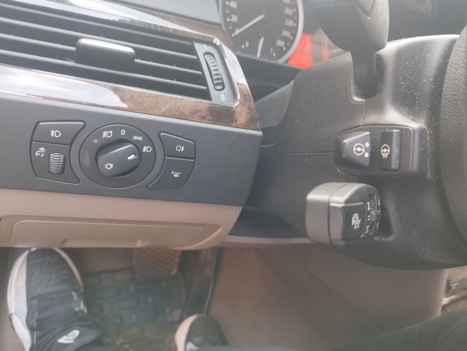 BMW 550 I  378 конски сили