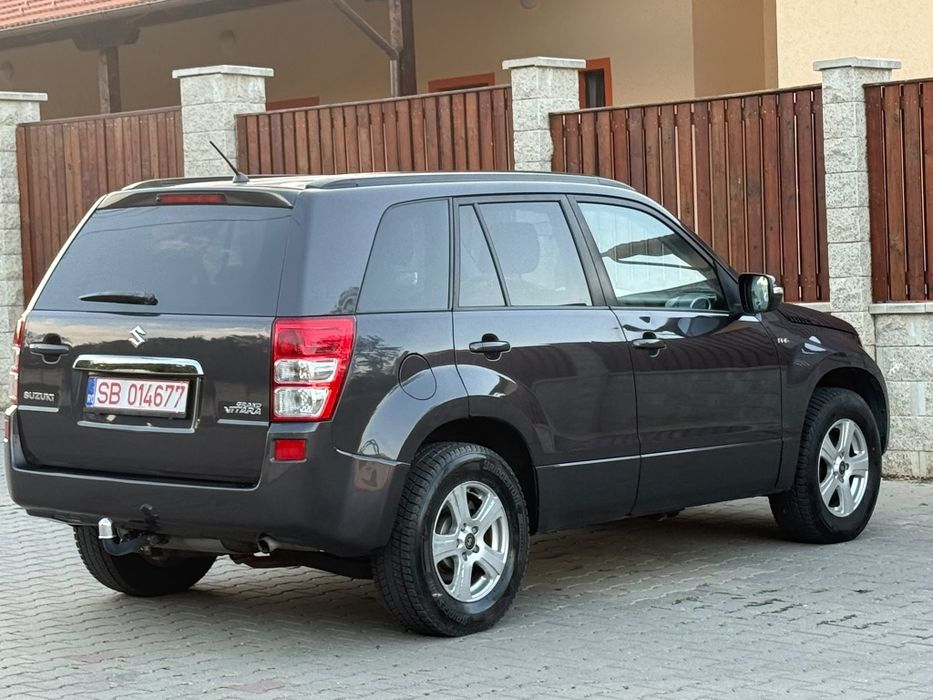 Suzuki Grand Vitara 2013  1.9 DDIS Adusa Recent