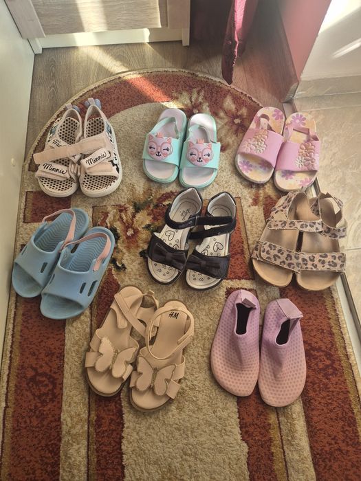 Lot sandale si slapi fete 27-28