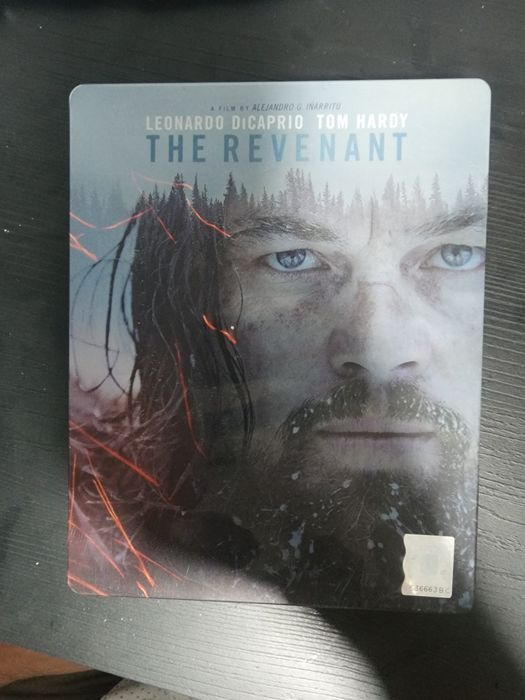 The revenant , bluray , metal box