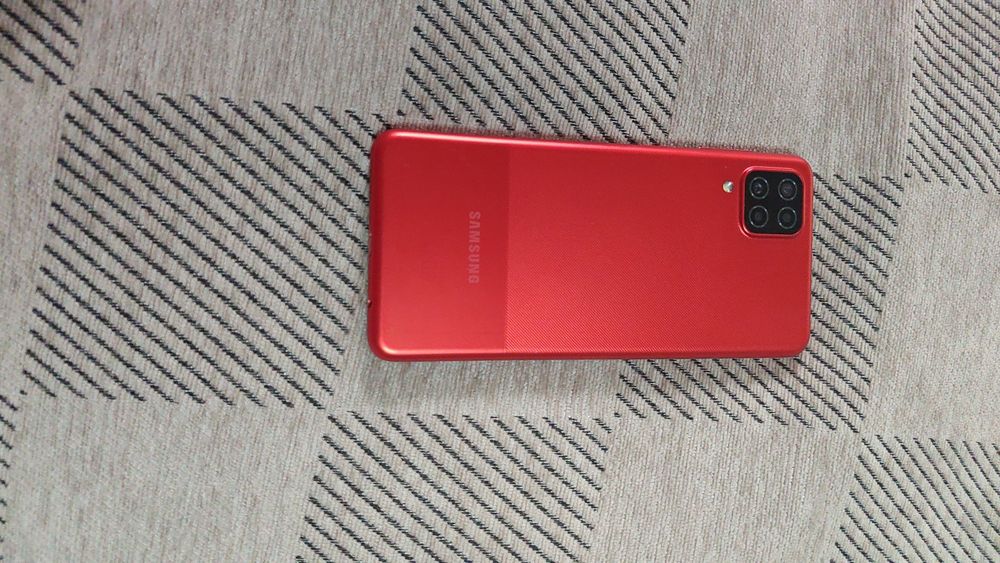 Samsung A12 64gb