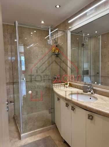 Дава се под наем Двустаен апартамент в Варна, Център - 110 кв.м за 850 € - Снимка #10