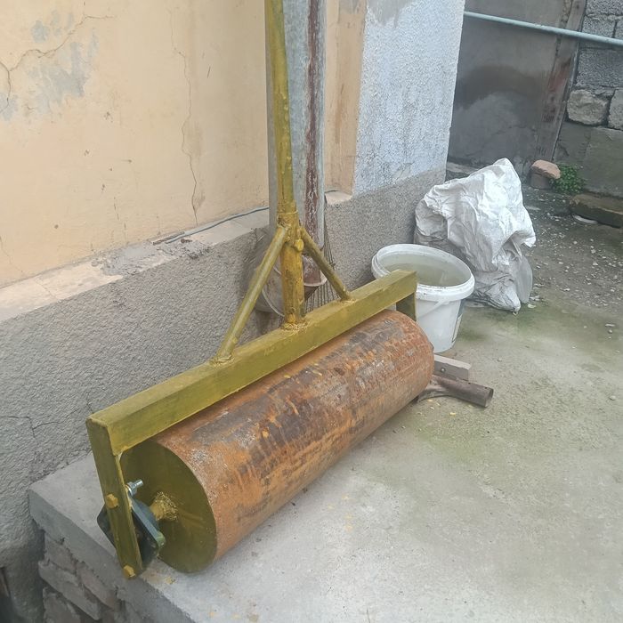 Каток для укатки грунта