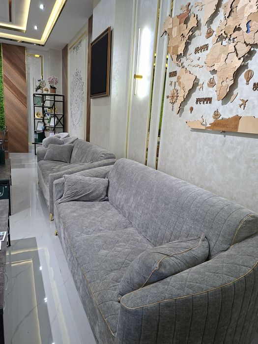 Yumshoq mebel ofislar va mehmonxonalar uchun