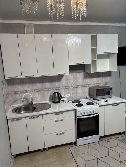 Продаю кухонный гарнитур
