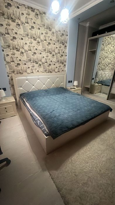 Двухспальной Кровать