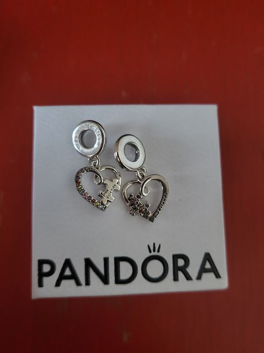 2 talismane pandora prietenie