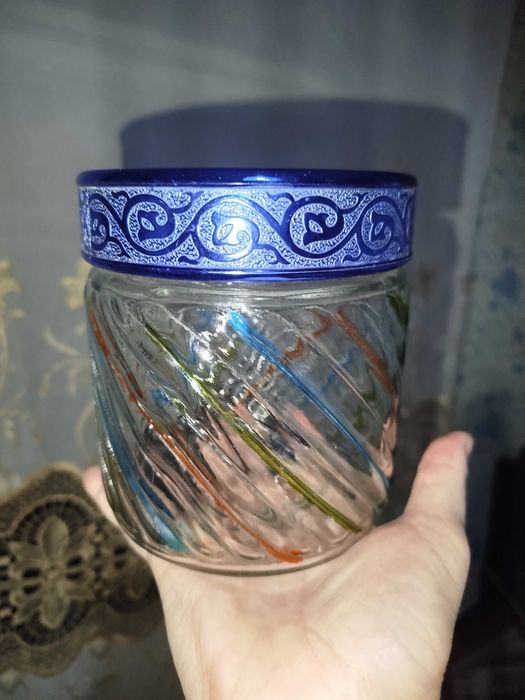 Стеклянная банка для сыпучих продуктов