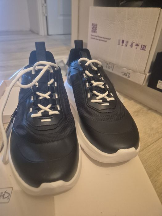 Продам новый обувь Calvin Klein келвен клайн