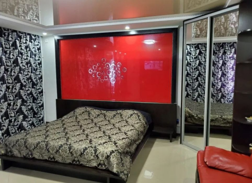 Сарыарка 11-Кенесары,  2ч 2000