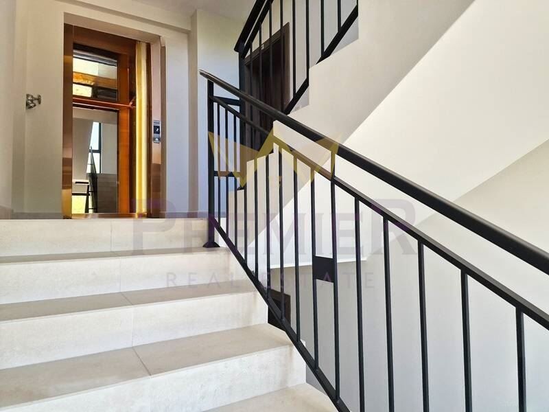 Продава се Многостаен апартамент в Пловдив, Христо Смирненски - 166 кв.м за 1645 €/кв.м - Снимка #10