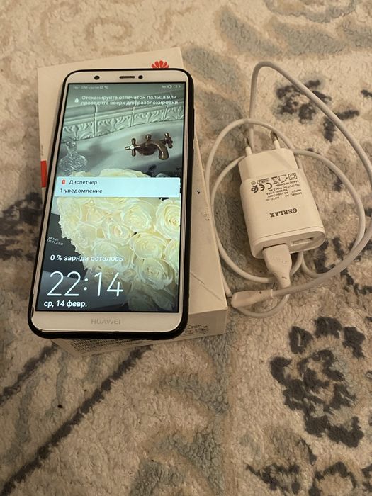 Продаю Huawei P smart