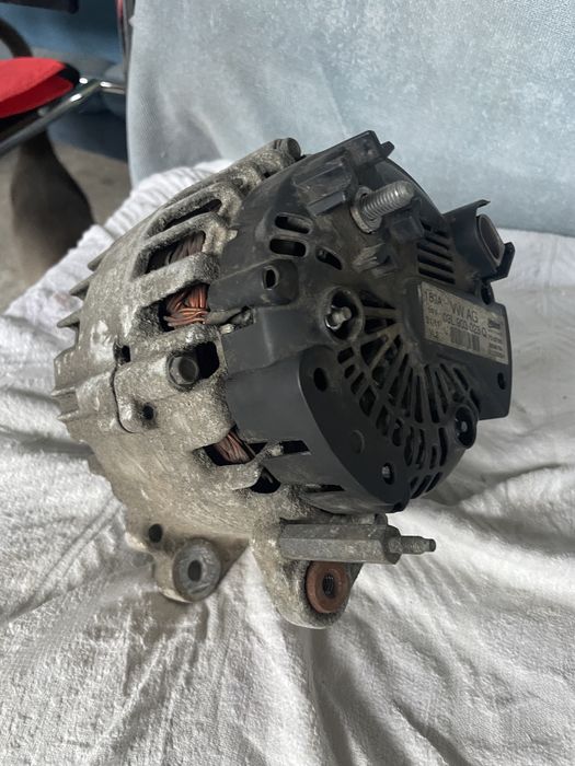 Alternator de curent pentru Audi, Vw, T5