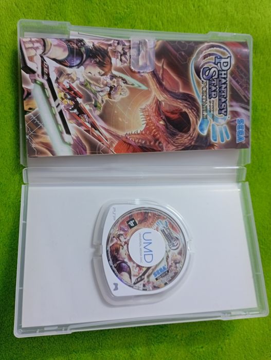 PSP игра Phantasy star