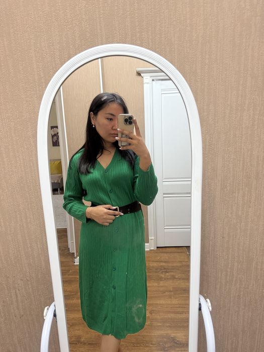 Платье в хорошем состояние