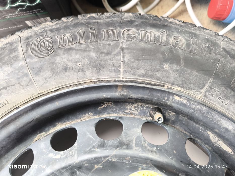 Патерица резервна гума за BMW