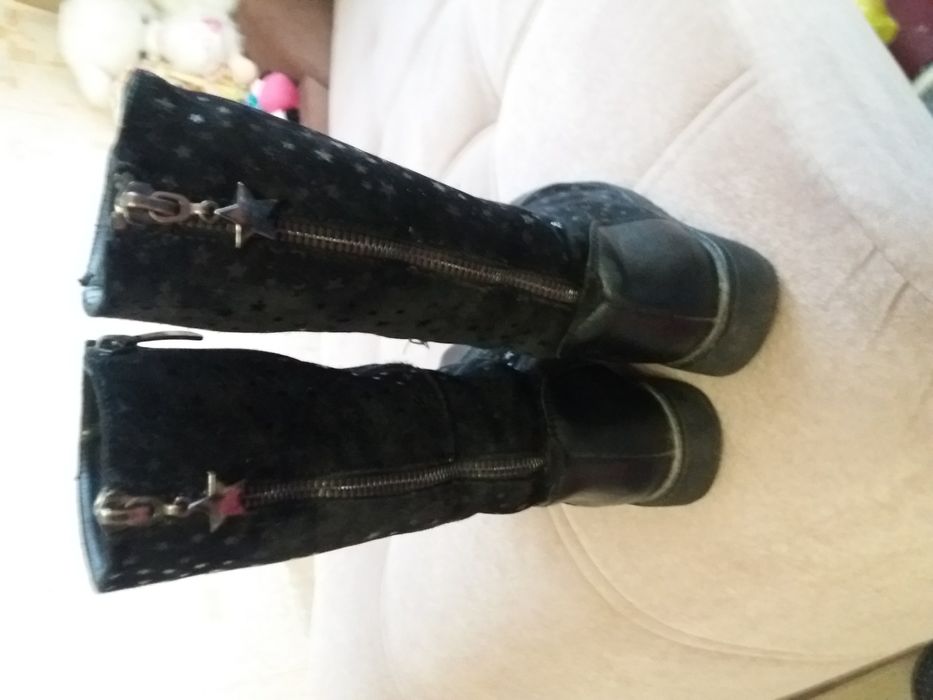 Сапожки для девочки.