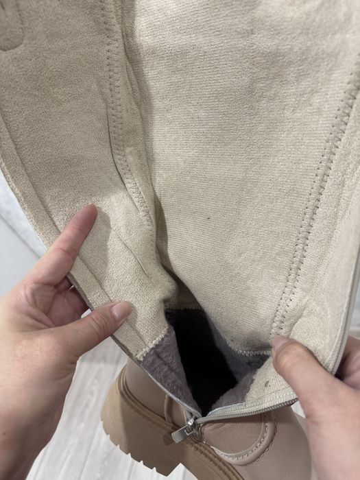 Продаётся женсие сапоги